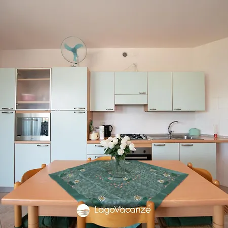 Little Flower Apartament *