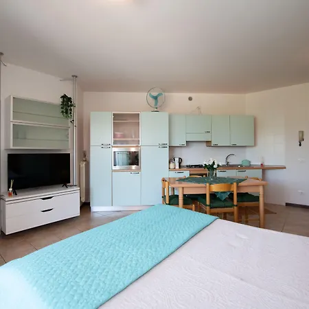 Apartament Little Flower *