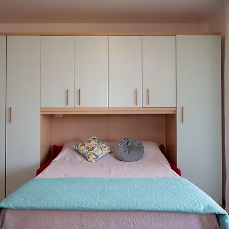 Apartament Little Flower *